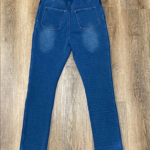 Maternity Fleece Skinny Jeans Blue - Picture 5 of 9